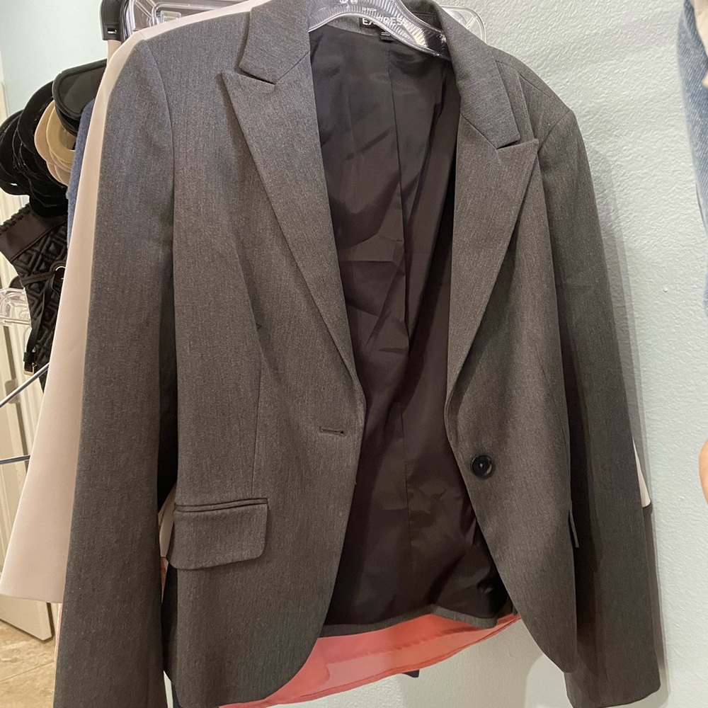 Express blazer - Picture 2 of 3